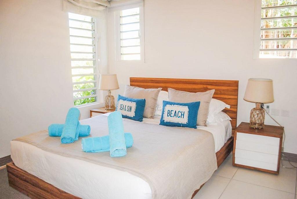 L'Escale 3 Bedrooms Sea View And Beachfront Suite By Dream Escapes Tamarin Exteriör bild